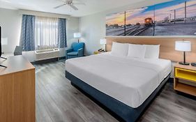 Days Inn By Wyndham Lamar